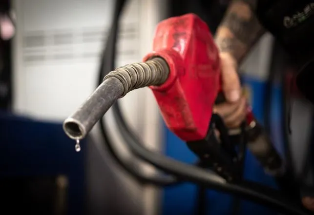 Contra alimento caro, governo mantém percentual de biodiesel no diesel