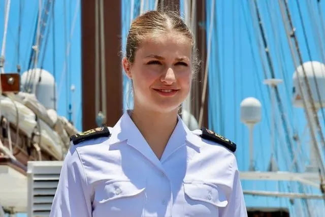 Princesa da Espanha desembarcou no Brasil com hematomas; saiba por quê