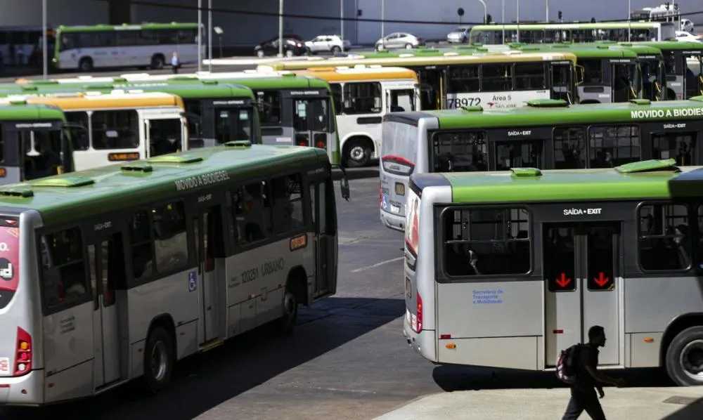 Aumento das passagens de ônibus entre DF e Entorno é suspenso