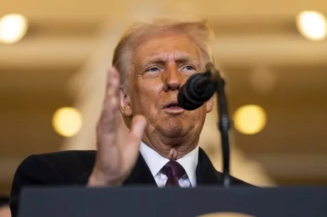 Com ameaças de Trump de “supertaxação”, bolsas da Europa afundam