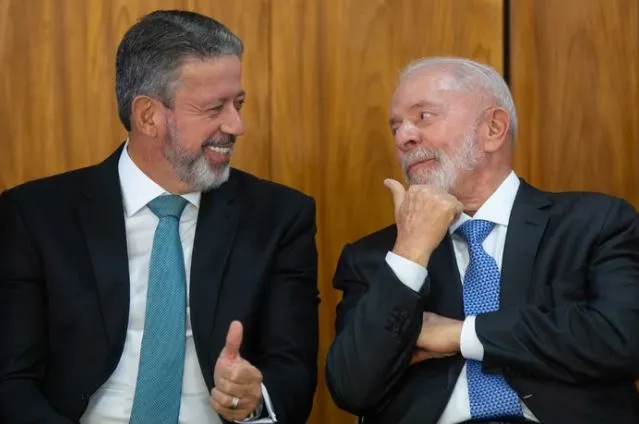 Lula convida Lira e líderes do PP e União Brasil para viagem ao Japão