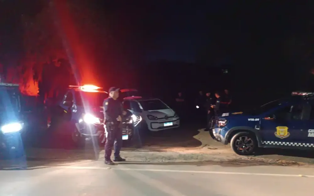 Carro furtado em Extrema é localizado em zona rural de Bragança Paulista