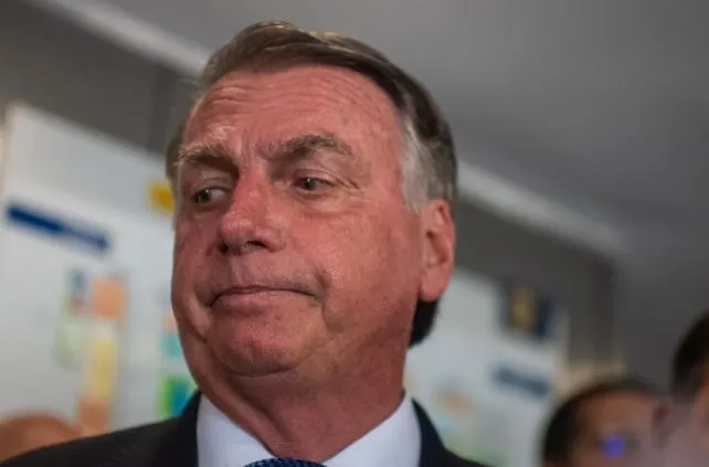 PT prepara arsenal contra Bolsonaro para dia do julgamento no STF