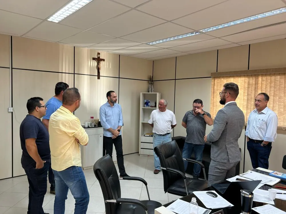 Deputado Estadual Ulysses Gomes Reforça Parceria com Toledo em Visita à Prefeitura