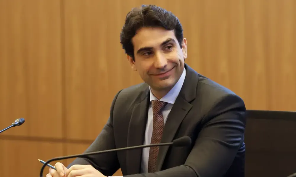 BC ainda não considerou impactos do consignado para CLT, diz Galípolo