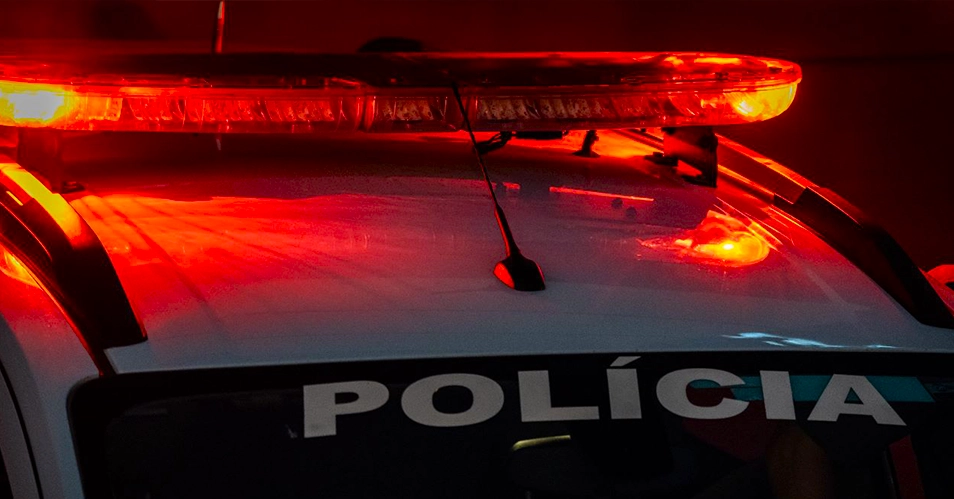 Pai mata o próprio filho a facadas em Atibaia