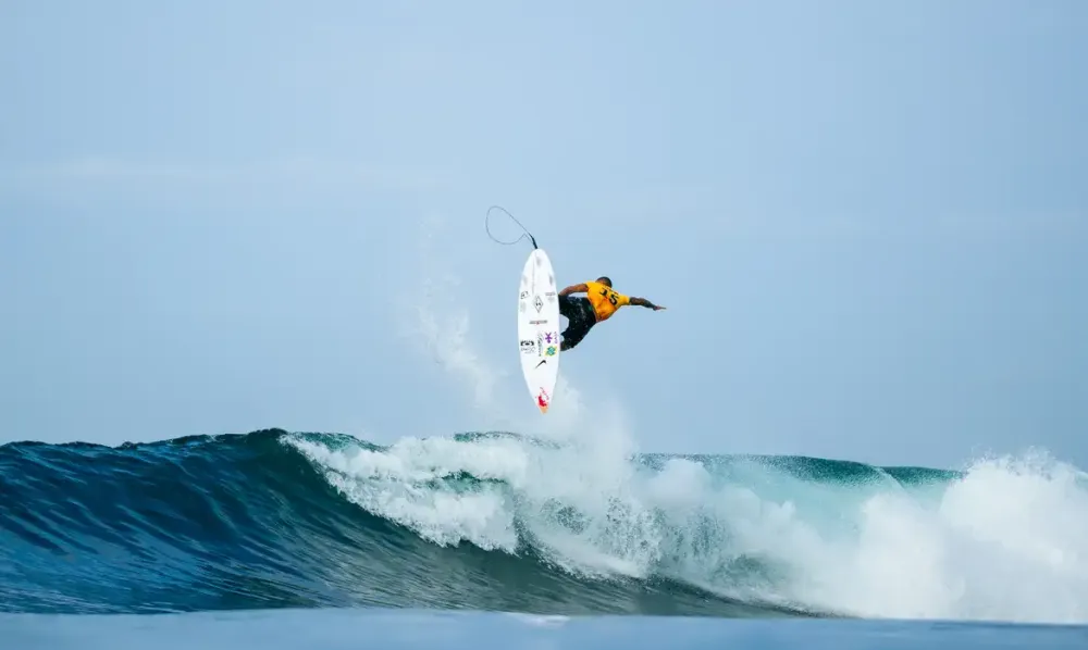 Seis brasileiros vão para a 3ª fase do Mundial de Surfe em El Salvador