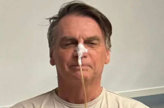 “Soluços que tiram qualquer ser humano do sério”, diz Bolsonaro na UTI