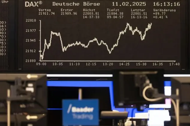 Bolsas da Europa fecham no azul. Londres tem 11ª alta seguida