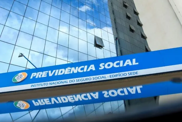 CPI do INSS: deputados da base de Lula dão quase metade de assinaturas