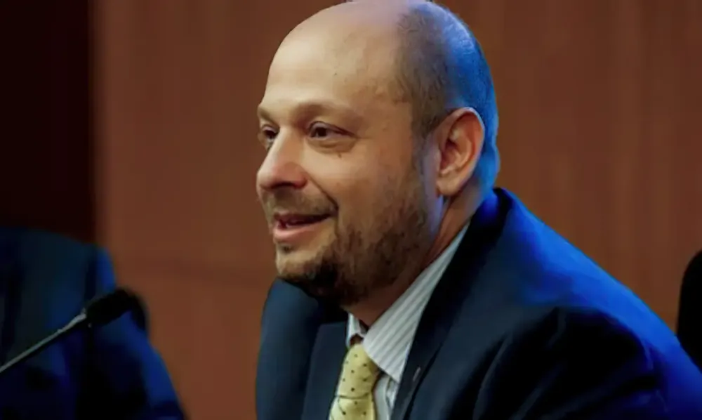 Lula escolhe procurador federal como novo presidente do INSS