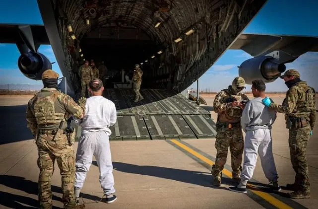 Governo Trump oferece US$ 1 mil para o imigrante que deixar os EUA