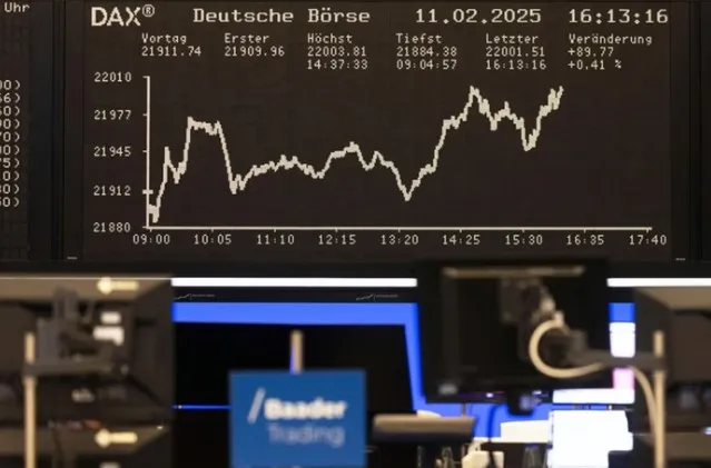 Bolsas da Europa fecham em alta após Trump adiar tarifas ao bloco