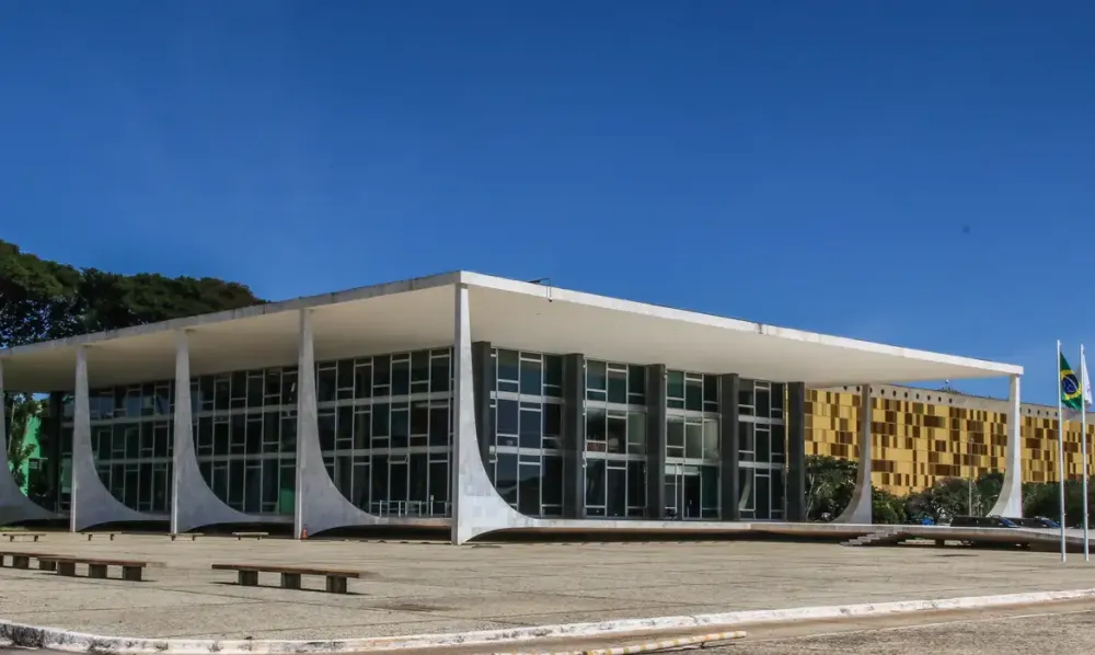 Defesa de Bolsonaro pede dispensa de 4 testemunhas na ação do golpe