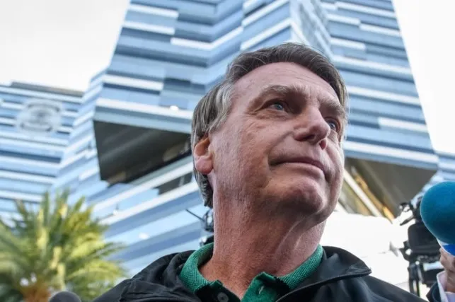 Bolsonaro chega ao STF para interrogatório: “Tranquilo”