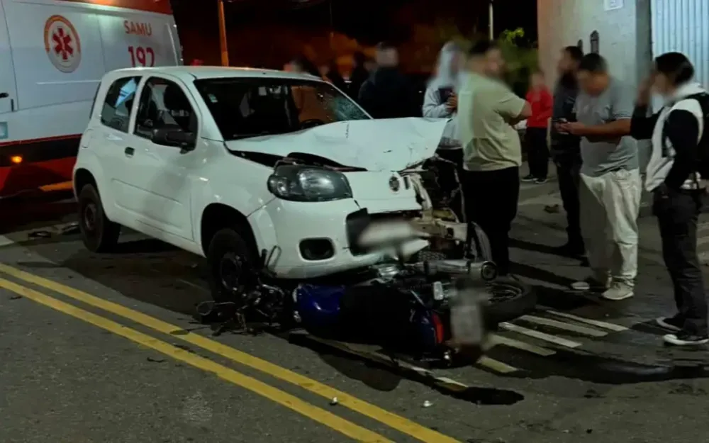 Motociclista fica ferido em colisão com carro na Hípica Jaguari