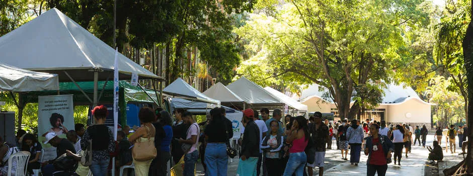 Mutirão de cidadania reúne milhares de pessoas no Parque Municipal de Belo Horizonte