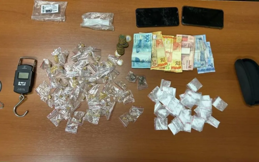 Operação conjunta resulta na prisão de casal por tráfico de drogas em Serra Negra