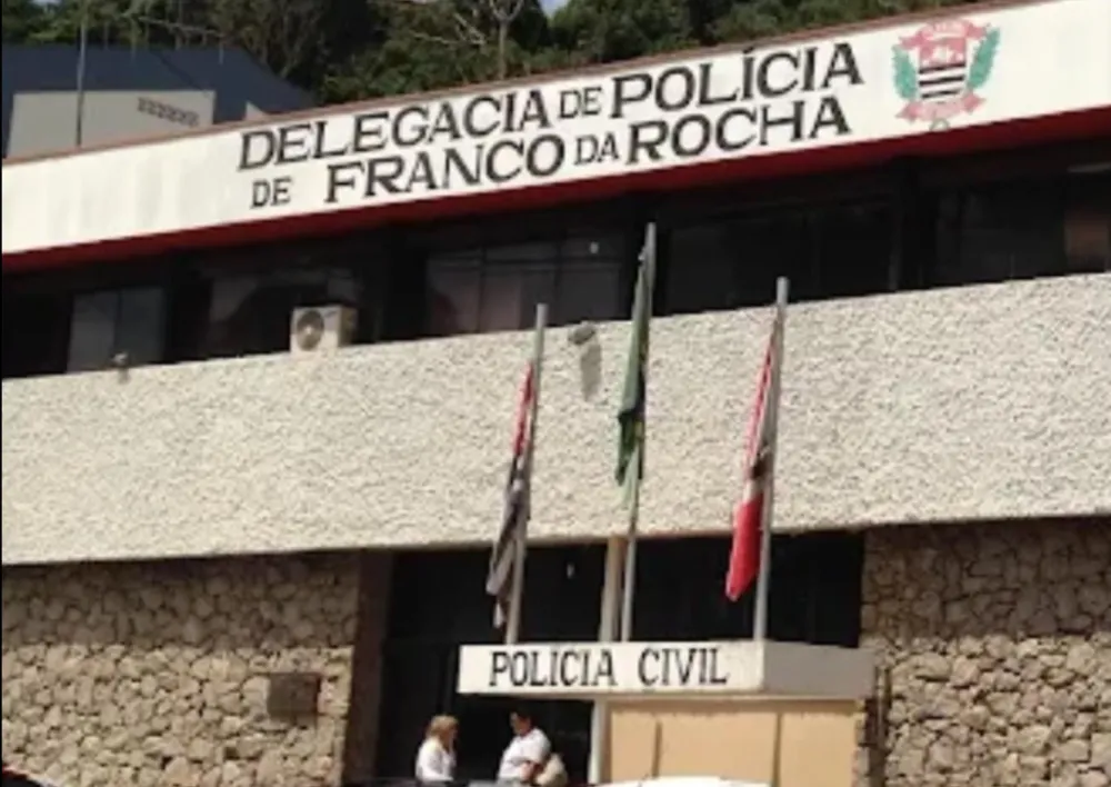 Vereador de Itapeva, Minas Gerais, é abordado em carro roubado em São Paulo