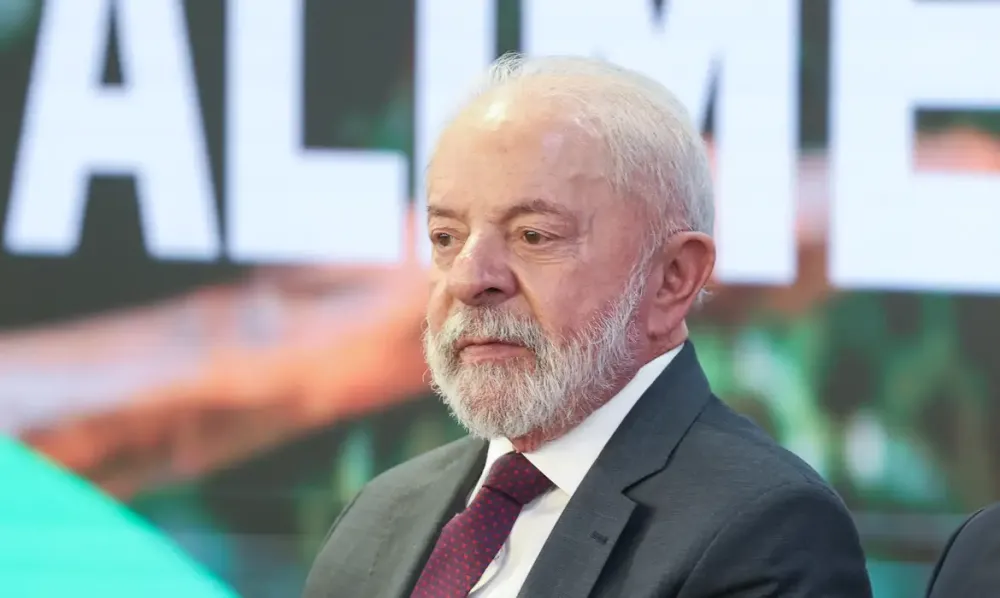 Lula defende que fintechs “paguem o imposto devido a esse país“