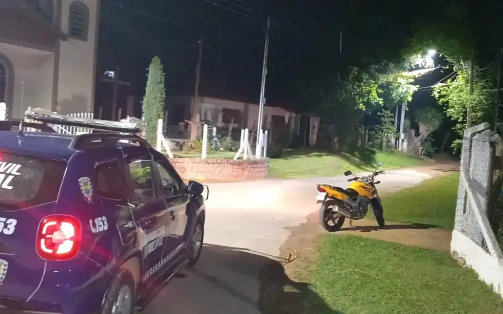 GCM recupera motocicleta furtada e prende indivíduo por receptação