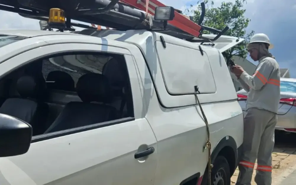 “Gato” de energia dá prejuízo de R$ 15 mil e termina em prisão no Vila Rica