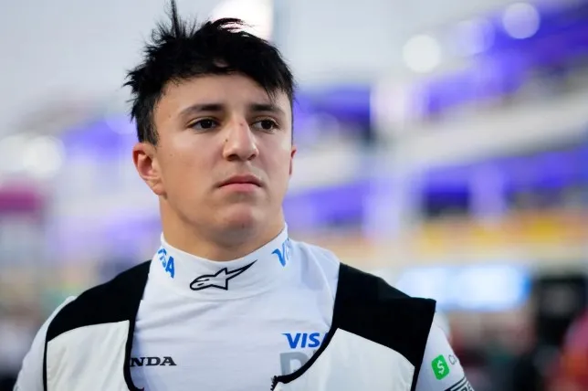 F1: Red Bull anuncia Hadjar como companheiro de Verstappen em 2026