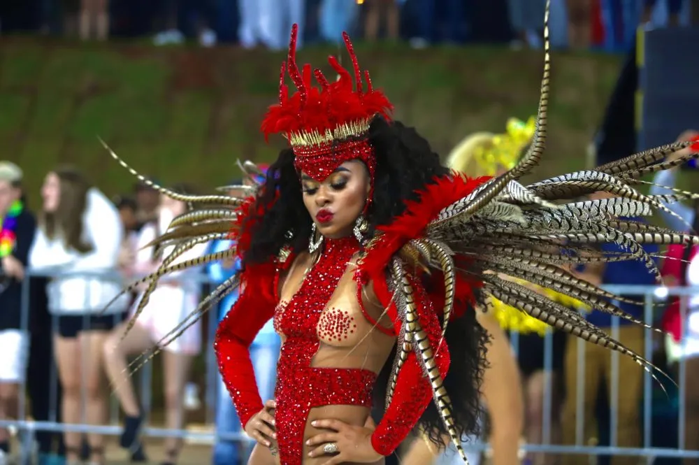 Carnaval 2025: escolas de samba de Bragança promovem eventos