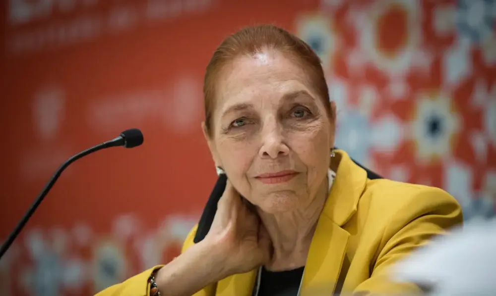 TV Brasil e Rádio MEC homenageiam Marina Colasanti com reprises