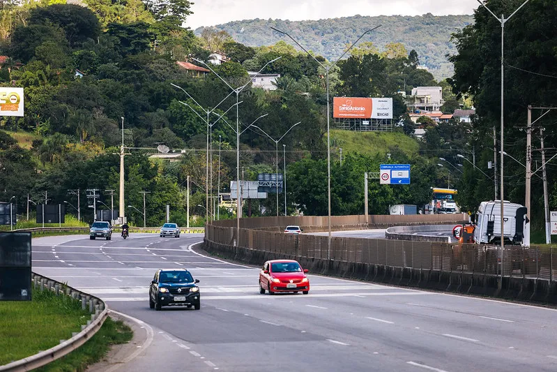 Arteris desvia trânsito da Fernão Dias, em Mairiporã, para obras